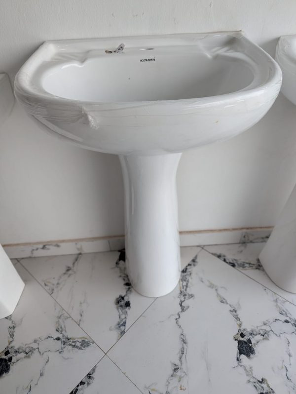 pedestal wash basin