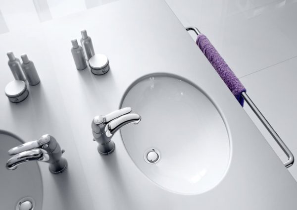 Roca Grand Berna Undermount Sink, Round, White, 24 7/16", Standard Overflow, ADA Compliant